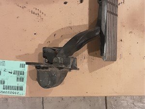 P-2821 - Image 2