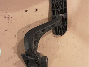 P-2822 - Image 4