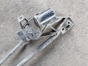 P-6135 - Image 3