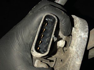 P-4054 - Image 4