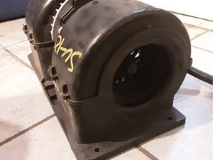 P-5901 - Image 3