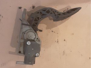 P-1547 - Image 2