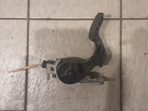 P-6429 - Image 3