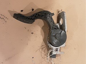 P-2824 - Image 3